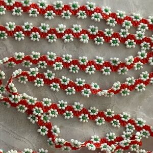 Floral Seed Beaded Vintage Necklace